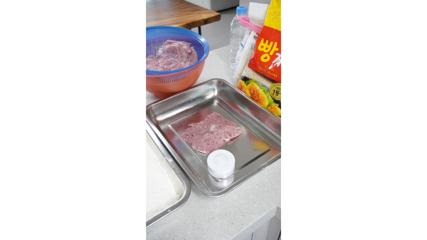 돈까스의 도전 / Pork Cutlet's Challenge